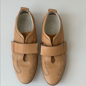 Used leather Tod’s sneakers